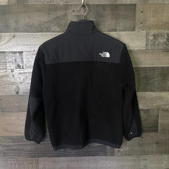 SOLD The North Face Boys Denali Jacket Large - Picture 2 of 2